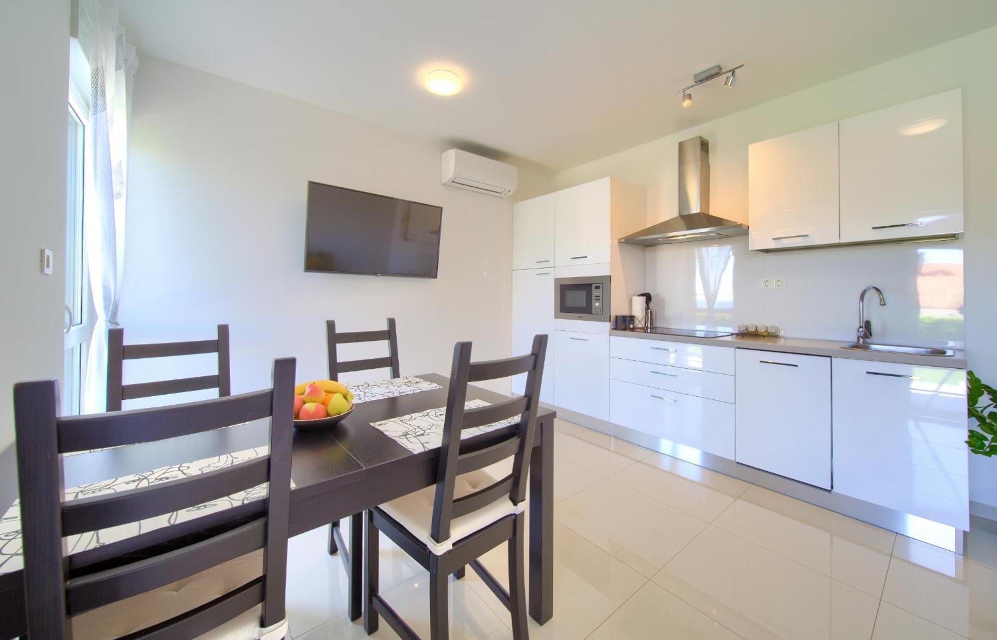 Apartment Sara Krk Town Extérieur photo